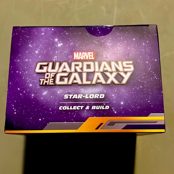 Marvel Guardians of the Galaxy Collectible Star-Lord “Collect & Build” LootCrate - Picture 2 of 5